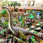 Animatronic mākslīgā dinozaura Brachiosarus modelis